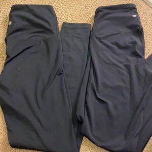 Yogalicious XS legging. 2 pairs.